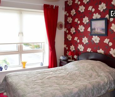 Room to rent in 4-bedroom house in Balgriffin, Dublin - Photo 6