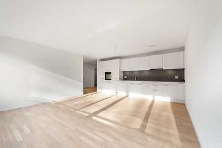 3.5 Zimmer, 90 m², 2. Stock - Photo 3