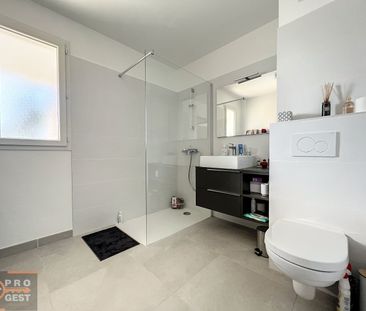 Location - Beau T2 en rez-de-chaussée avec grande terrasse et parki... - Photo 4