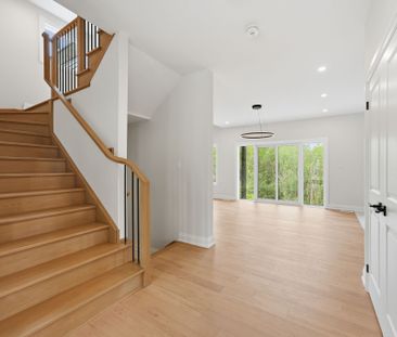 For Lease - 6309 Jewel Common, Niagara Falls, Ontario - Photo 3
