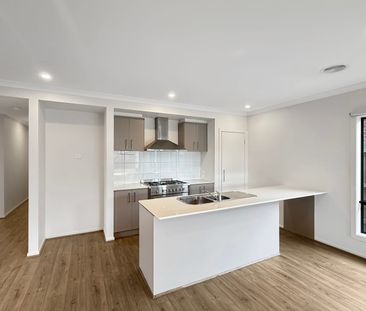 🏡 4-Bedroom House in Wallan - Photo 3