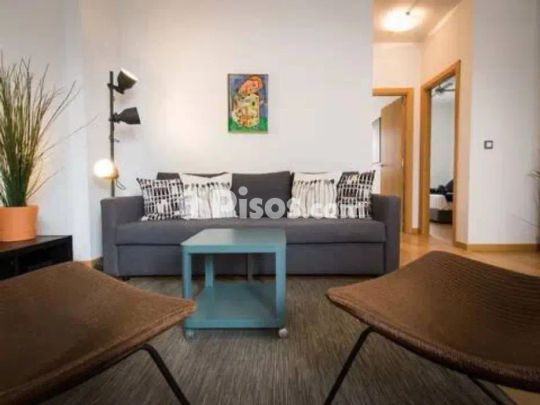 Piso en alquiler en Calle Refino - Photo 1