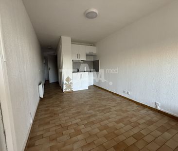 Location Appartement 1 pièce 21m² SETE 34200 - Photo 2