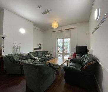 1 bedroom in a house share to rent - Photo 5