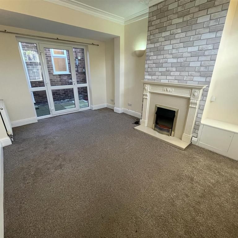 3 bedroom house to rent - Photo 1