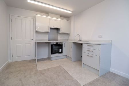 75-81 Eastgate Street, Gloucester - Photo 4