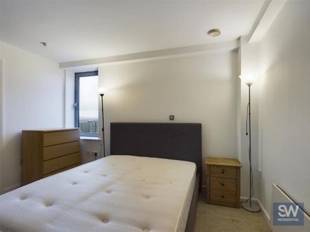 2 bedroom apartment to rent - Photo 4