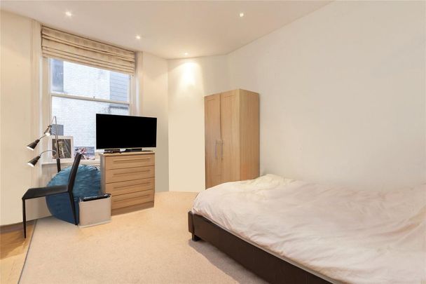 Studio to rent - Photo 1