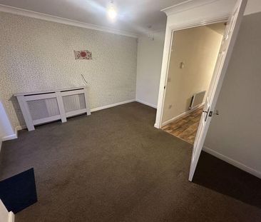 3 bedroom property to rent - Photo 1