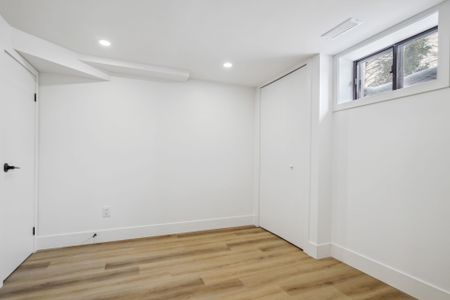 For Lease - 1 Yorkview Drive Unit# Suite A, Toronto, Ontario - Photo 4