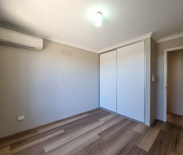 Modern Family Living in a Prime Location - Photo 6