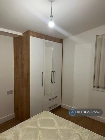 2 bedroom bungalow to rent - Photo 3