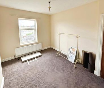 2 bedroom semi-detached house to rent - Photo 3