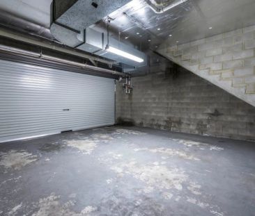 Tri- Level Three Bedroom Townhouse - Photo 4