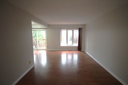 For Lease - 172 Bellamy Road, Toronto, Ontario - Photo 2