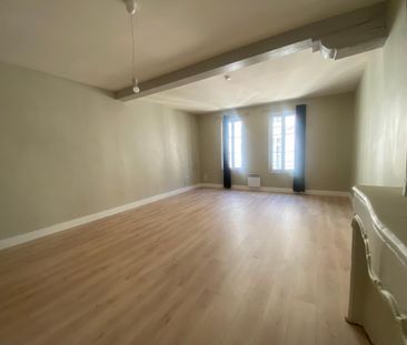Location Appartement 1 pièce 38m² LA ROCHELLE 17000 - Photo 1