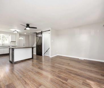 Bright &amp; Updated 3 Bedroom Townhouse with Basement and Private ... - Photo 1