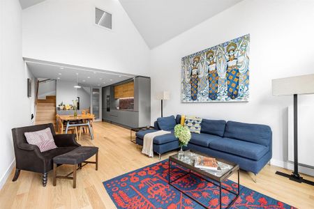 4 bedroom detached house to rent - Photo 3