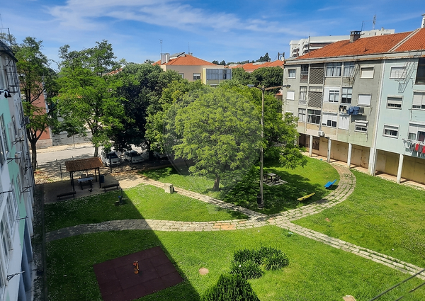 Apartamento T2 em Setúbal