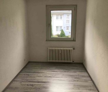 Schöne Wohnung: günstige 2-Zimmer-Wohnung - Foto 2