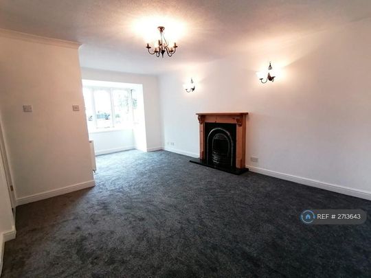 4 bedroom detached house to rent - Photo 1