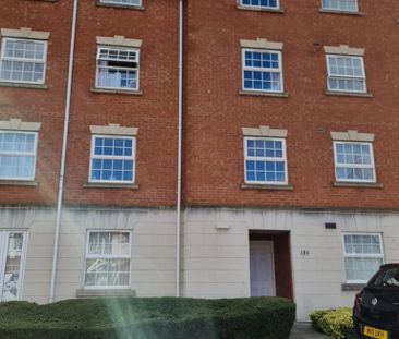 2 bedroom ground floor flat to rent - Photo 4