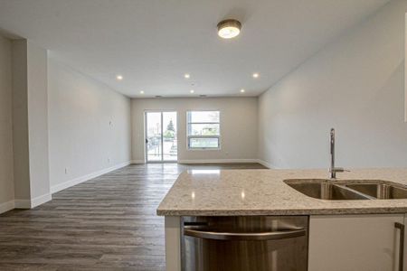 For Lease - 1696 FIDDLEHEAD Place Unit# 305, London North, Ontario - Photo 2
