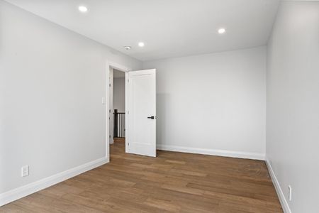 660 Hochelaga Street - 26 - Photo 3