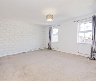 3 bed House - End Terrace To Let - Photo 6