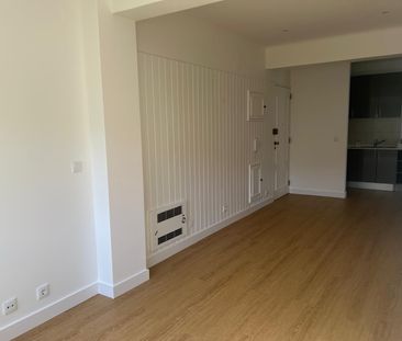 Apartamento T0 totalmente remodelado no Bairro da Assunção, em Cascais - Photo 5