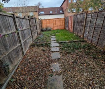 2 bedroom terraced house to rent - Photo 6