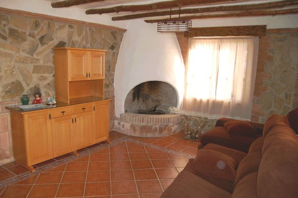 Detached country villa for winter rent situated in Frigiliana - Photo 1