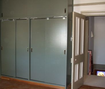 6 Ivy Street, Islington NSW 2296 - House For Rent | Domain - Photo 3