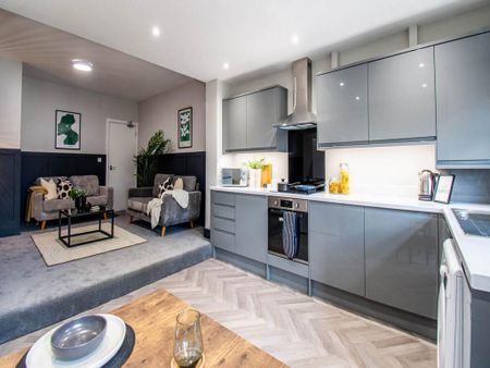 1 bedroom in a house share to rent - Photo 5