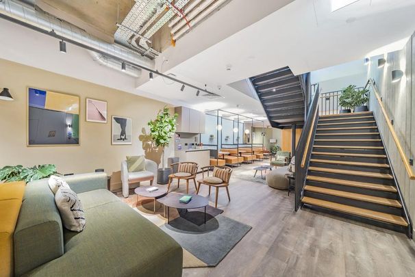 Studio to rent - Photo 1