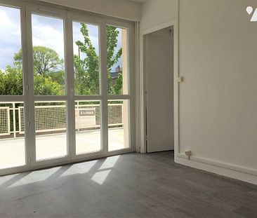 Appartement T2 avec terrasse - MONT-SAINT-AIGNAN (76130) - Photo 1