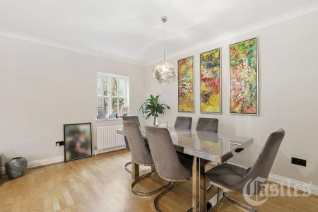 2 bedroom flat to rent - Photo 4
