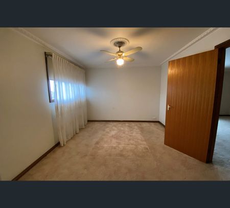1 Dobson Avenue, Oakleigh East, Vic 3166 - Photo 5