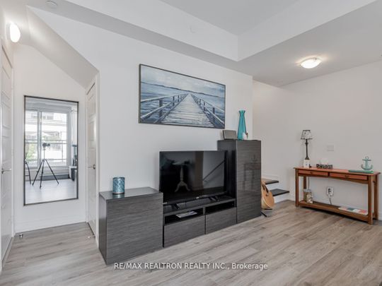 For Lease - 247 Broward Way Unit# 22, Innisfil, Ontario - Photo 1