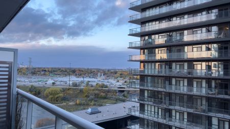 For Lease - 56 Annie Craig Drive Unit# 1511, Toronto, Ontario - Photo 4
