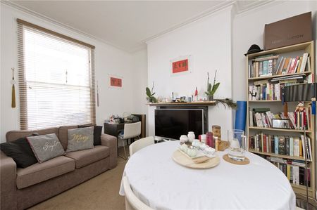 Hillgate Place, Kensington, W8 - Photo 4