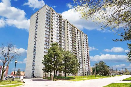 Bay Mills Apartments — Bachelor available at 25 Bay Mills Boulevard, Scarborough - Photo 2