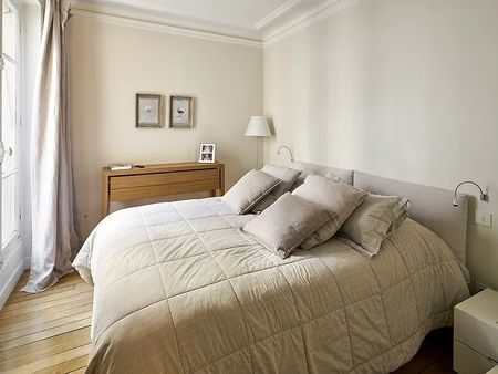 Location Appartement 3 pièces Meublé 89m² PARIS 15ème - Photo 5