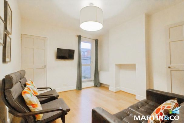 3 bedroom terraced house to rent - Photo 1