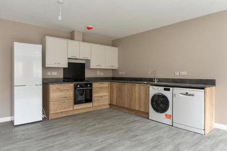 Apt 4 Moat House, 971-973 Upper Newtownards Road, Dundonald, Belfast, BT16 1RL - Photo 3
