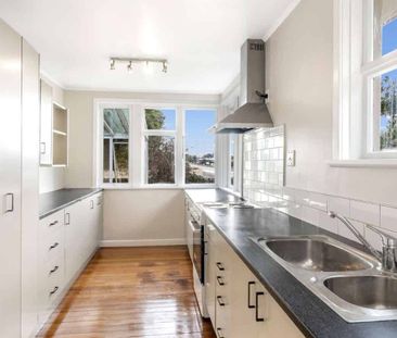 Charming 3-Bedroom Home for Rent in Strathern, Invercargill - Photo 1