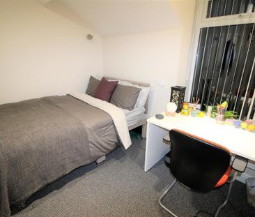 5 bedroom private hall to rent - Photo 5