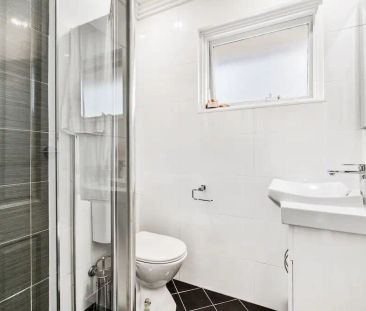2/11 Warby Street, Campbelltown NSW 2560 - Photo 5