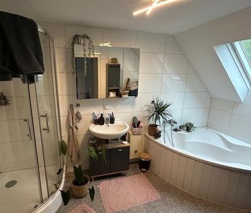 Außergewöhnliche DG Wohnung auf 2 Ebenen 77 qm am Ischelandteich - Foto 1