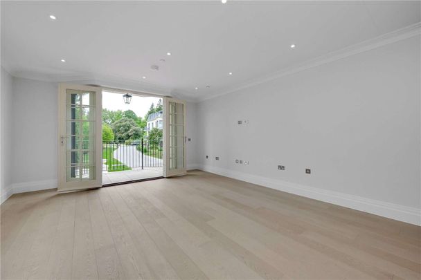 A contemporary brand new two bedroom apartment on the Magna Carta Park Development. - Photo 1